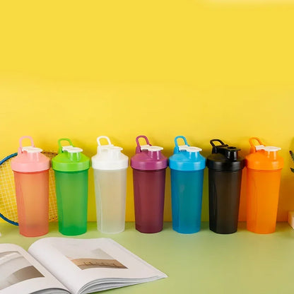 600ml Portable Protein Powder Shaker Bottle Leak Proof Water Bottle for Gym Fitness Training Sport Shaker Mixing Cup with Scale
